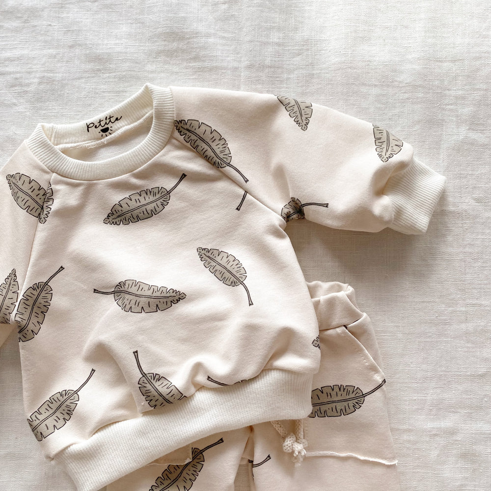 
                      
                        Baby cotton sweatshirt / leaves
                      
                    