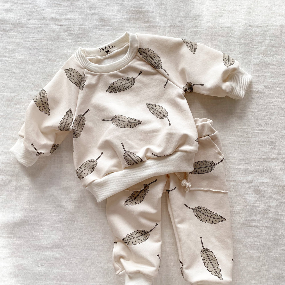 
                      
                        Baby cotton sweatshirt / leaves
                      
                    