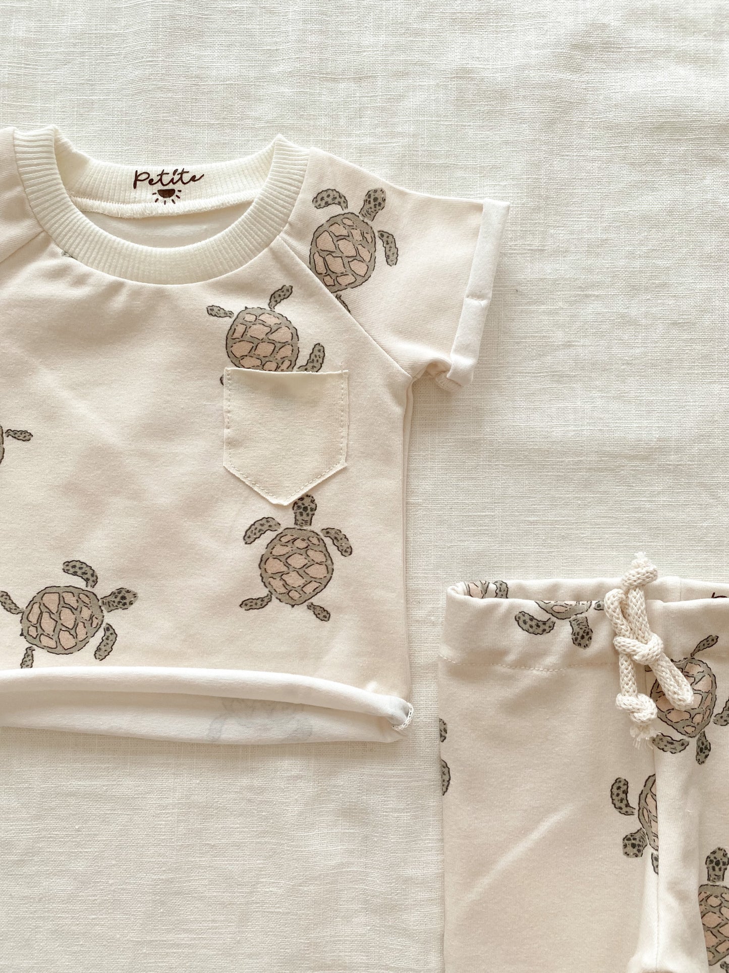 Baby jersey t-shirt / turtles