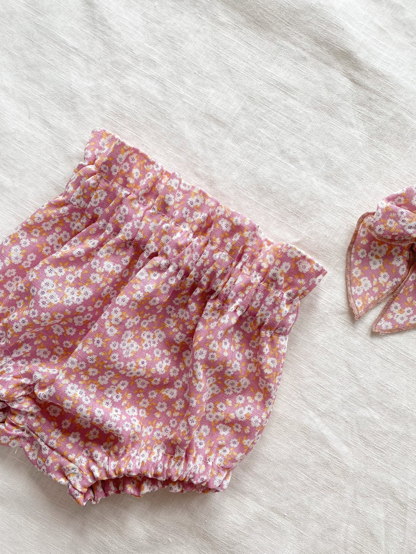Bloomers / floral linen
