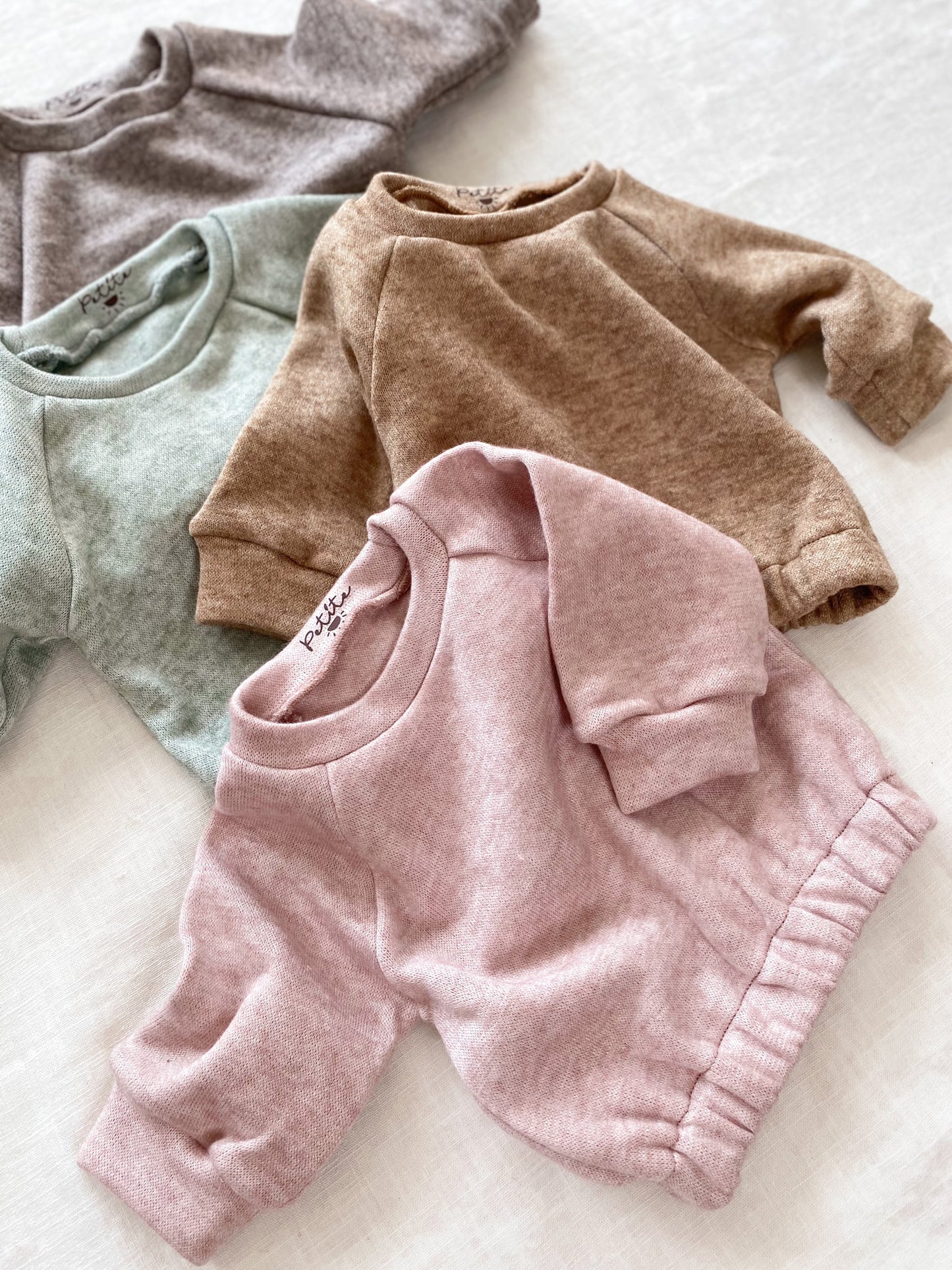 Baby cotton sweatshirt / soft pastels