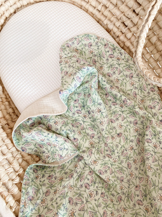 Muslin blanket / floral linen - mint