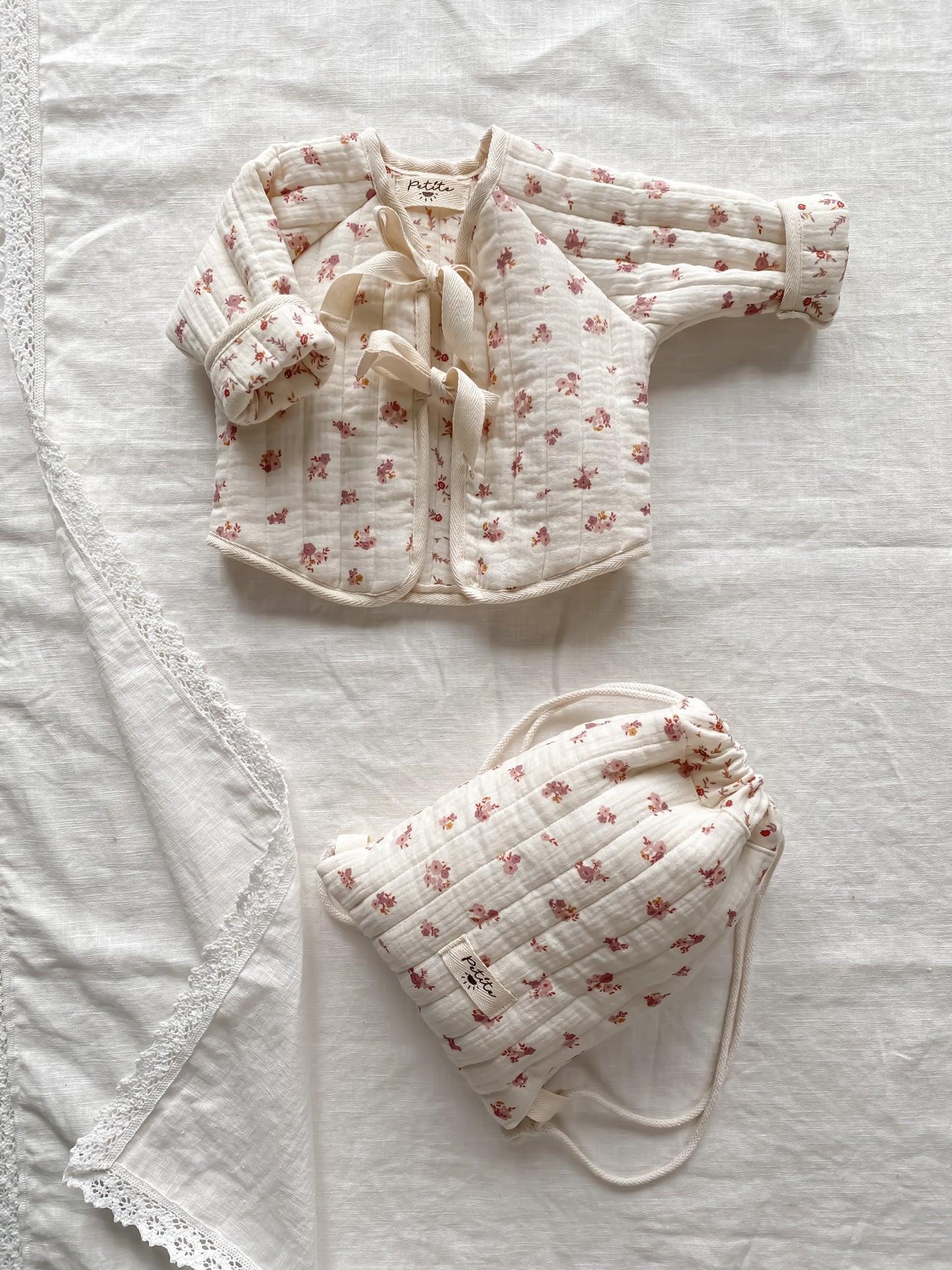 Load image into Gallery viewer, Baby &amp;amp; toddler quilted jacket / rose floral
